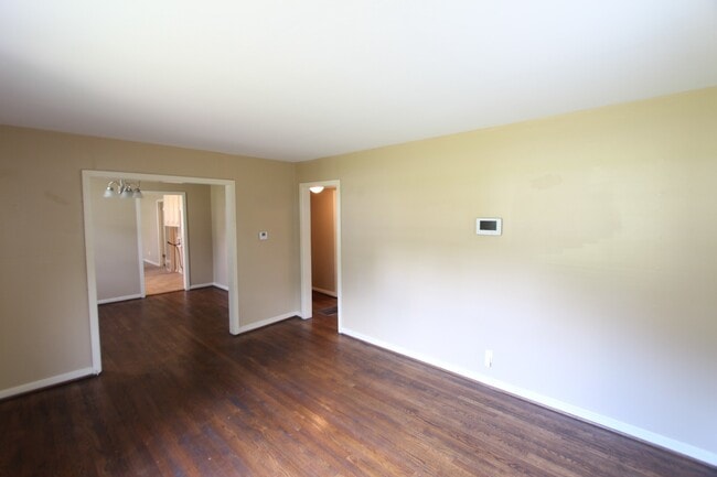 1816 2nd St NW in Center Point, AL - Building Photo - Building Photo