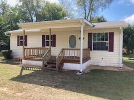 723 W 39th St in Texarkana, TX - Building Photo