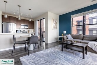 11221 Synergy Dr in Wauwatosa, WI - Building Photo - Building Photo