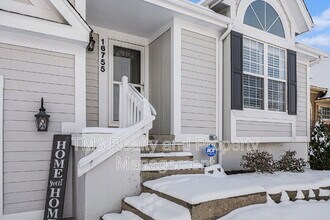 16755 W 156th Terrace in Olathe, KS - Building Photo - Building Photo