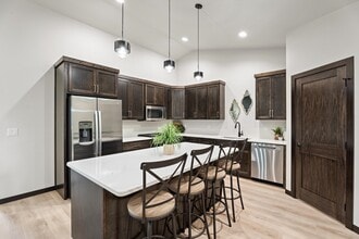 1107 S Foss Ave in Sioux Falls, SD - Building Photo - Building Photo