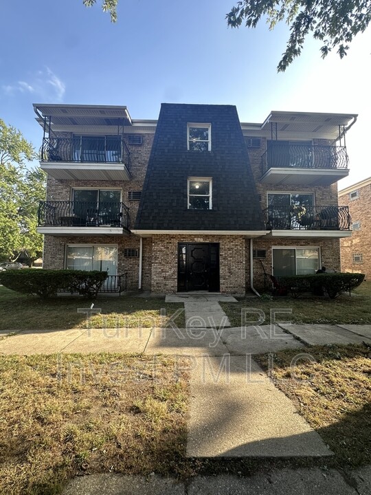 1015 E 150th Pl in Dolton, IL - Building Photo