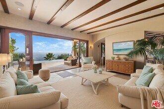 1740 Carla Ridge in Beverly Hills, CA - Building Photo - Building Photo