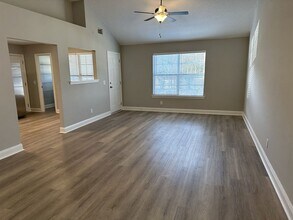 1050 Rushing St in Richmond Hill, GA - Building Photo - Building Photo