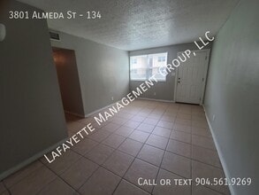 3801 Almeda St in Jacksonville, FL - Building Photo - Building Photo