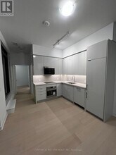 2920 Hwy 7 in Vaughan, ON - Building Photo - Building Photo