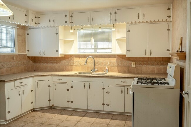 2218 Chapman St in Houston, TX - Building Photo - Building Photo