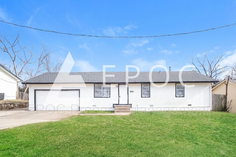 5535 S 37th W Ave in Tulsa, OK - Building Photo
