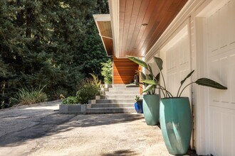 101 Endlich Dr in Santa Cruz, CA - Building Photo - Building Photo