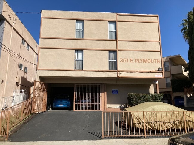 351 Plymouth St