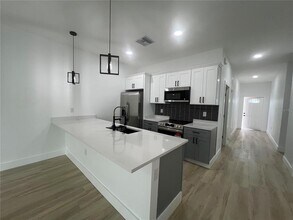 8249 Dimstead St in Port Charlotte, FL - Building Photo - Building Photo