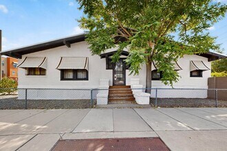 720 Coal Ave SW in Albuquerque, NM - Building Photo - Building Photo
