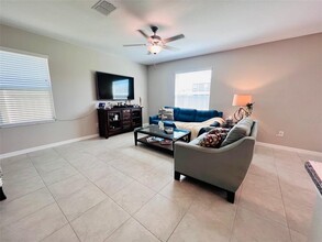 2170 Shining Azul Wy in Lutz, FL - Building Photo - Building Photo