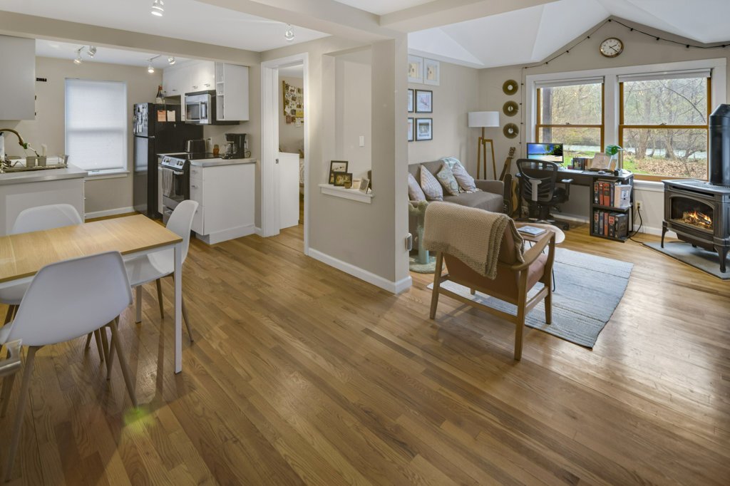 233 Forest Home Dr, Unit B-Lower Unit in Ithaca, NY - Building Photo