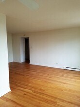 3710 N Pine Grove Ave in Chicago, IL - Building Photo - Building Photo