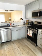 213 W Sixth St in Boston, MA - Building Photo - Building Photo