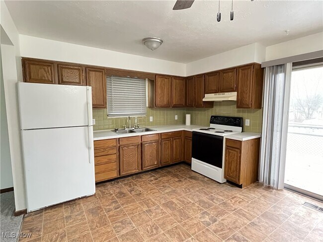 property at 3335 Samuel Rd