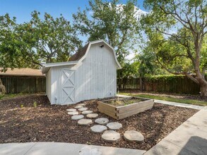 472 Colgate Rd in Venice, FL - Building Photo - Building Photo