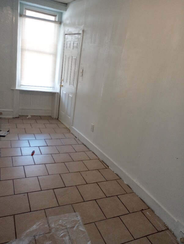 31xx W Euclid Ave-Unit -1st fl in Philadelphia, PA - Building Photo - Building Photo
