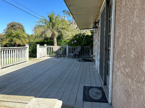 247 Juniper Ave-Unit -247 in Carlsbad, CA - Foto de edificio - Building Photo