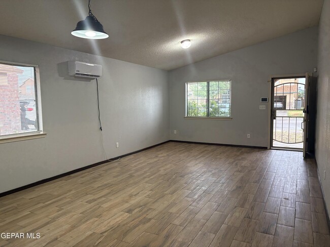 11953 Mesquite Miel Dr in El Paso, TX - Building Photo - Building Photo