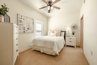 The Fairways at Derby in Derby, KS - Foto de edificio - Interior Photo