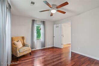 212 High St in Charlestown, IN - Building Photo - Building Photo