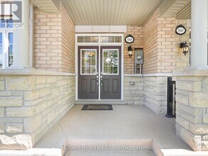3069 Preserve Dr in Oakville, ON - Building Photo - Building Photo