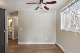 837 Northdale Blvd NW in Coon Rapids, MN - Building Photo - Building Photo