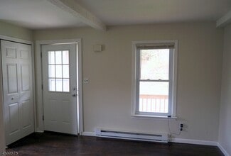 41 Canal St in Roxbury Township, NJ - Building Photo - Building Photo