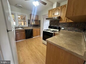 1828 Wycliffe Rd in Parkville, MD - Building Photo - Building Photo