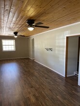 361 S 2nd St in Santa Rosa, NM - Building Photo - Building Photo