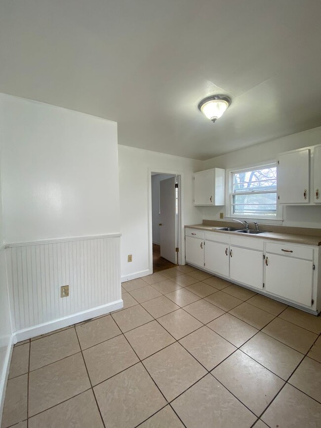 property at 3929 Maine Ave NW