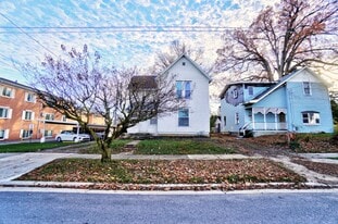 1117 W High St in Lima, OH - Building Photo