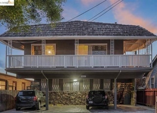 1639 82nd Ave, Unit 4 in Oakland, CA - Foto de edificio