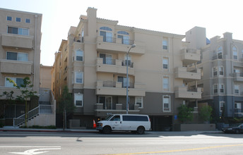 610 S Wilton Pl in Los Angeles, CA - Building Photo - Building Photo