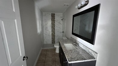 164 Julie Ln in Auburndale, FL - Building Photo - Building Photo