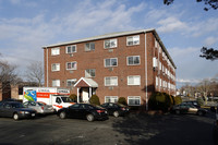 Lincoln Apartments in Malden, MA - Foto de edificio - Building Photo