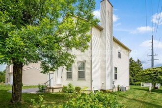 1064 Wexford Green Blvd in Columbus, OH - Building Photo - Building Photo