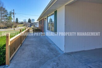 598 Highland Dr in Dayton, TN - Building Photo - Building Photo