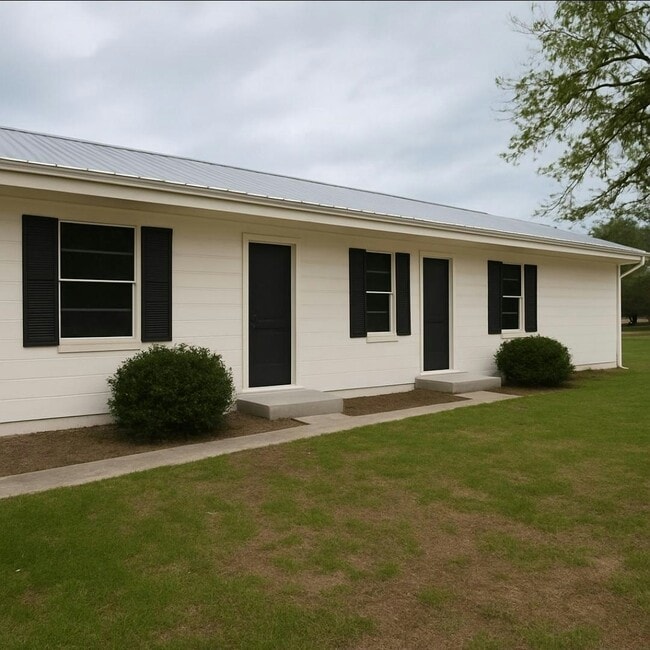 property at 33 Princess Ct