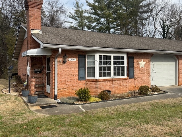 property at 910 Windridge Dr