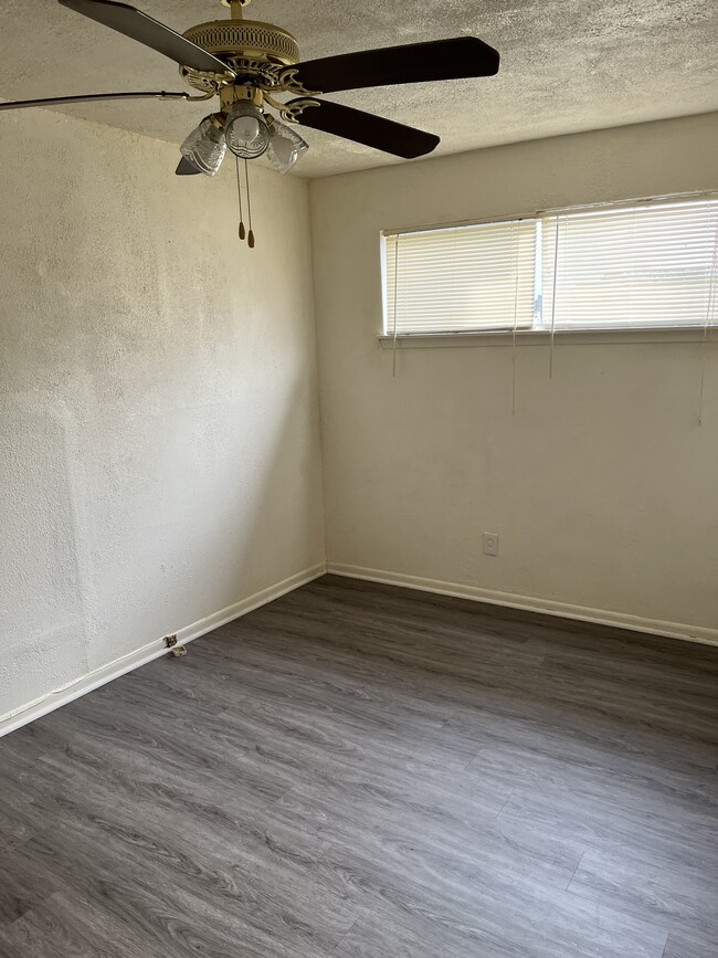 2716 Berry St, Unit 2 photo'