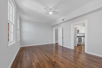 239 W Lafayette Ave in Baltimore, MD - Building Photo - Building Photo