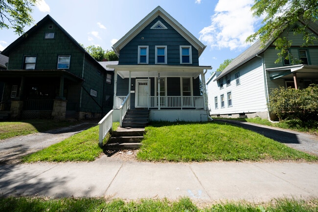 property at 559 S Goodman St