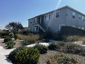 6131 Lorca Dr, Unit 6131 Lorca Drive in San Diego, CA - Foto de edificio - Building Photo