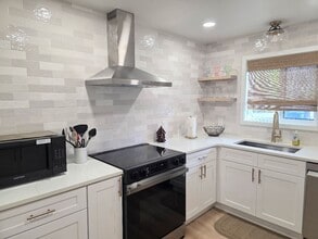 65 Beach Ln in Crystal River, FL - Foto de edificio - Building Photo