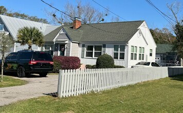4807 Wrightsville Ave in Wilmington, NC - Building Photo - Building Photo