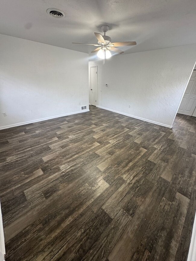 1640 NE 71st Pl in Ocala, FL - Foto de edificio - Building Photo