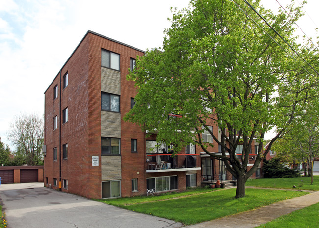 85 Bartley Dr in Toronto, ON - Building Photo - Primary Photo